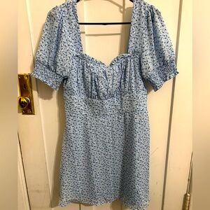 Trixxi Blue Floral Puff Sleeve Dress